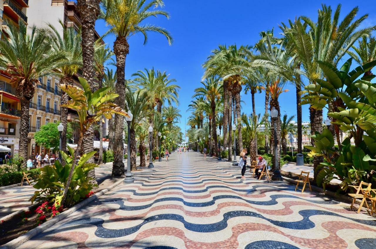 Playa Postiguet Penthouse By Nras Daire Alicante Dış mekan fotoğraf